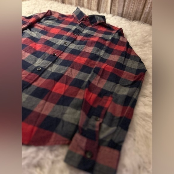 Goodfellow & Co men’s button down plaid flannel, size M - Picture 2 of 4